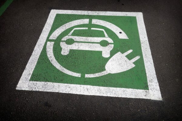 tax breaks for electric vehicles