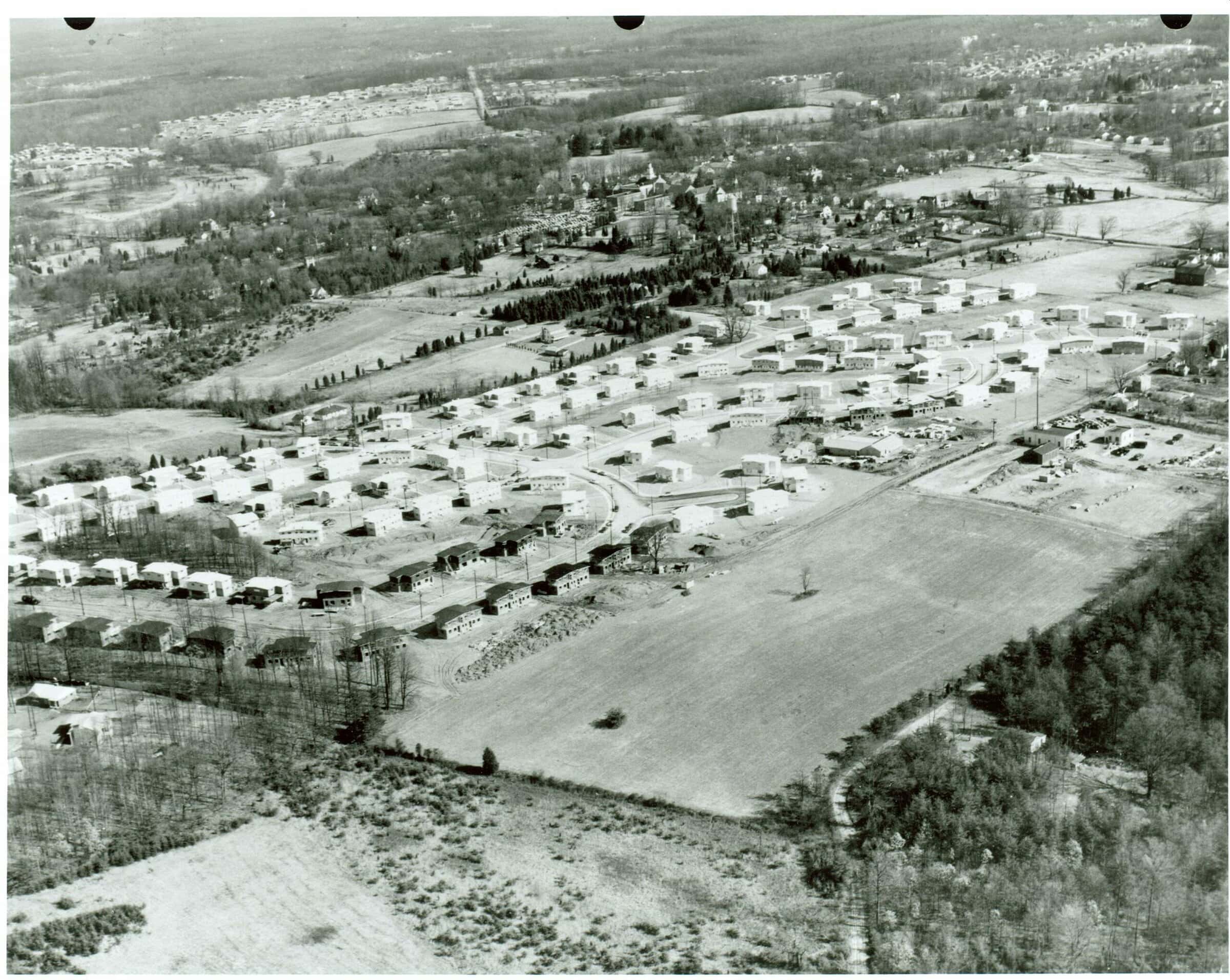 Aerial photo in black and white